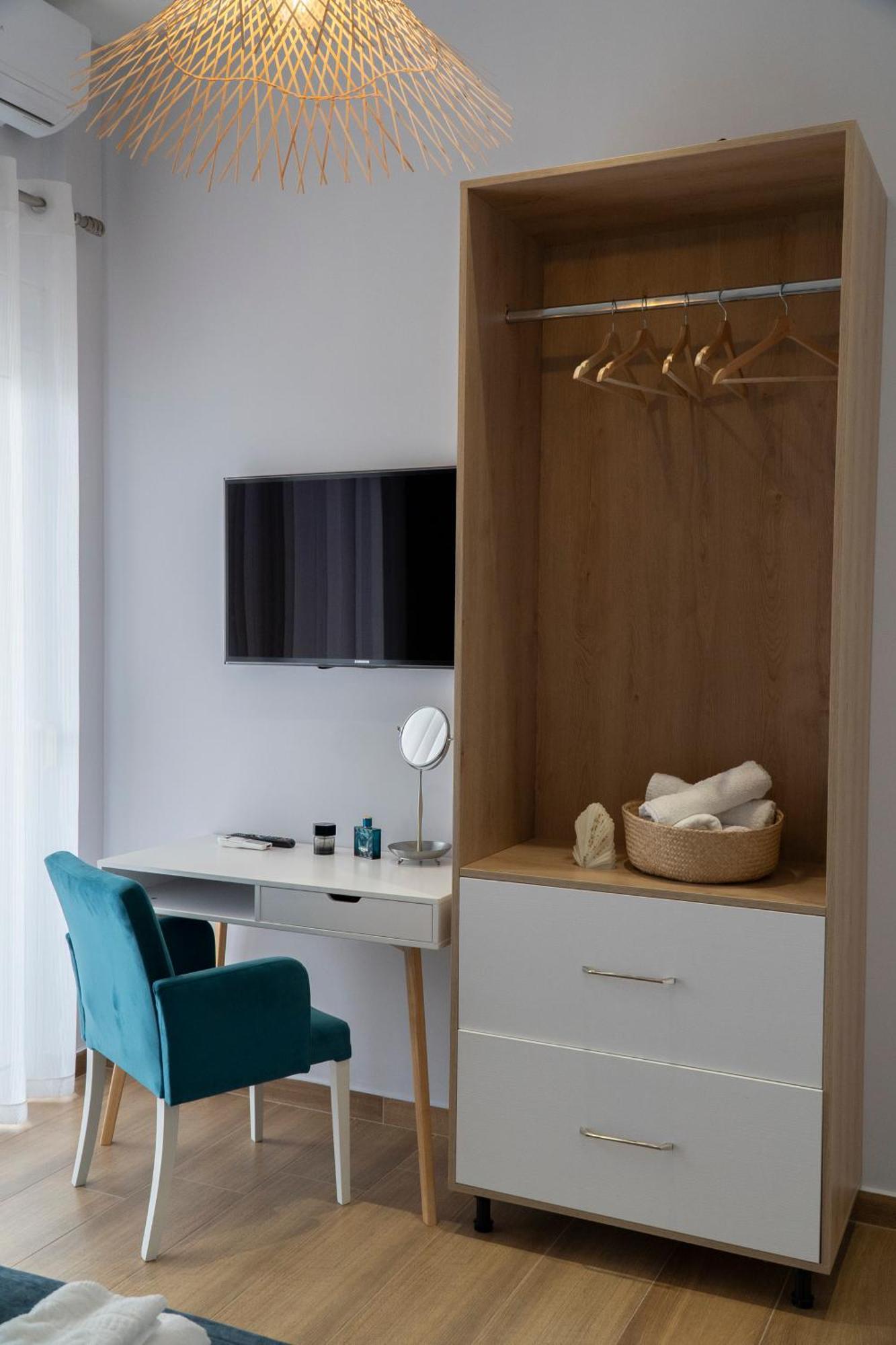 Memories Apartments Sarande Exterior photo